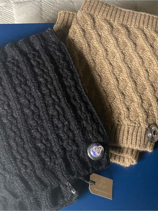 Accessories - Cable Knit Knee/Boot Warmers in Black and Camel